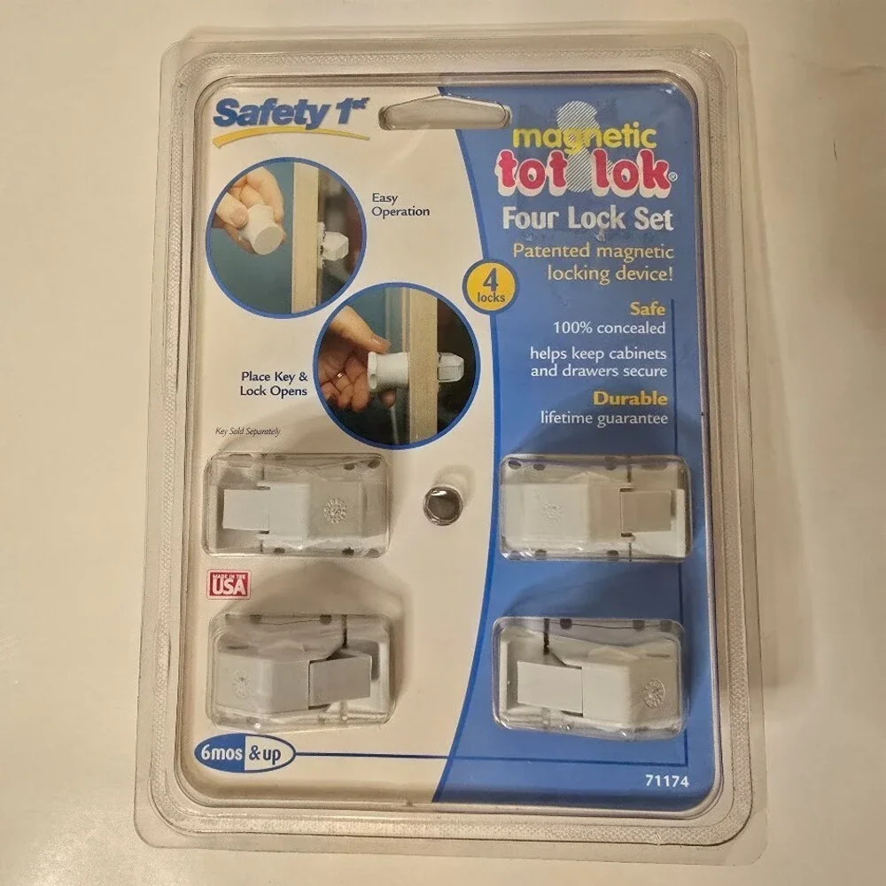 Safety 1st Magnetic Tot Lok Four Lock Set Four Locks